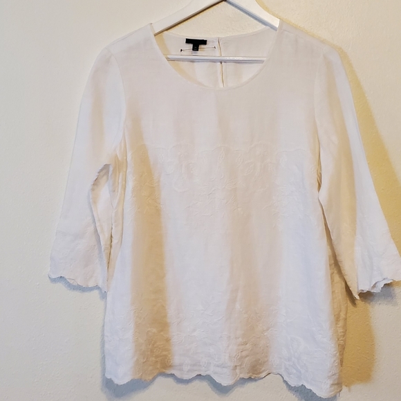 Talbots Tops - Talbots embroidered linen ¾sleeve scallop-hem top
